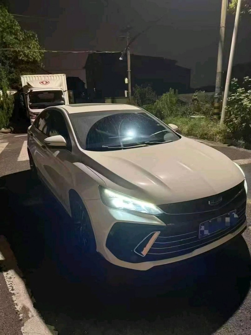 台州23年吉利缤瑞2