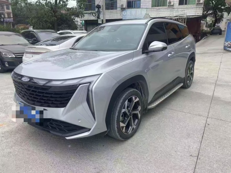 新余24年吉利博越3