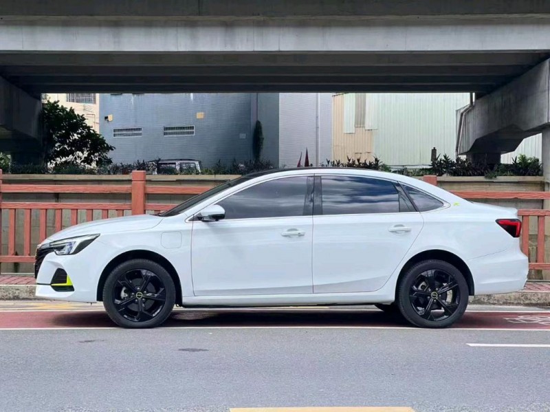 东莞22年荣威i69