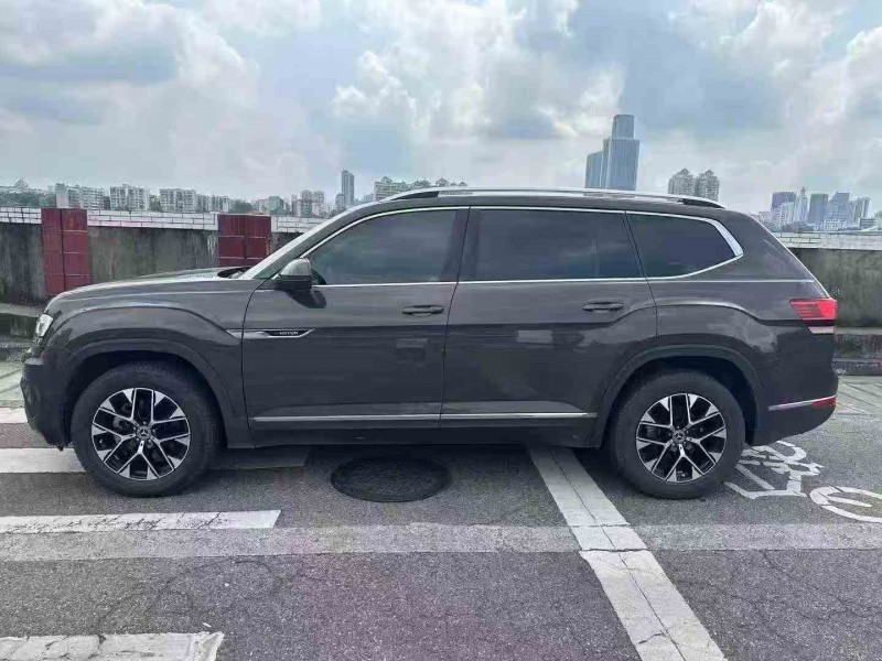 桂林21年大众途昂3