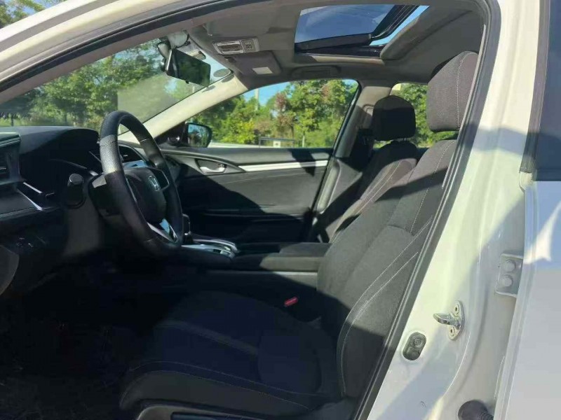 汕头19年本田思域4