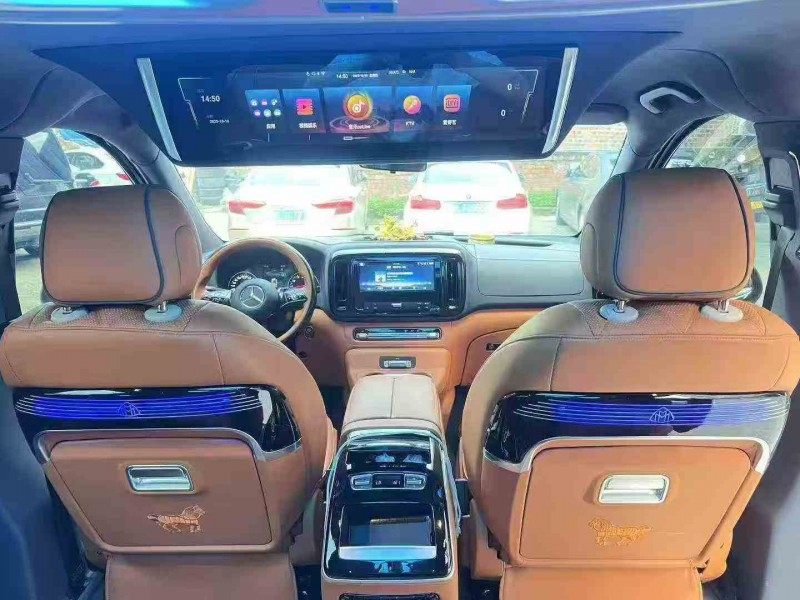 北海24年奔驰威霆4