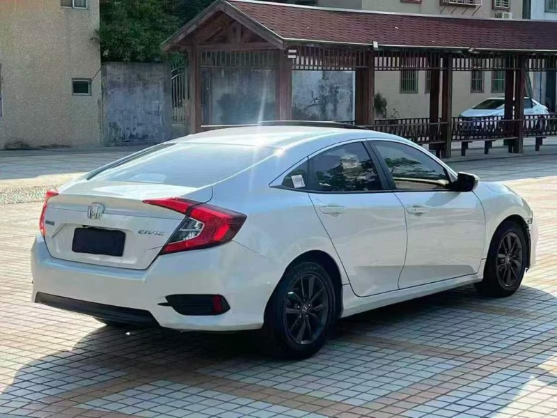 汕头20年本田思域8