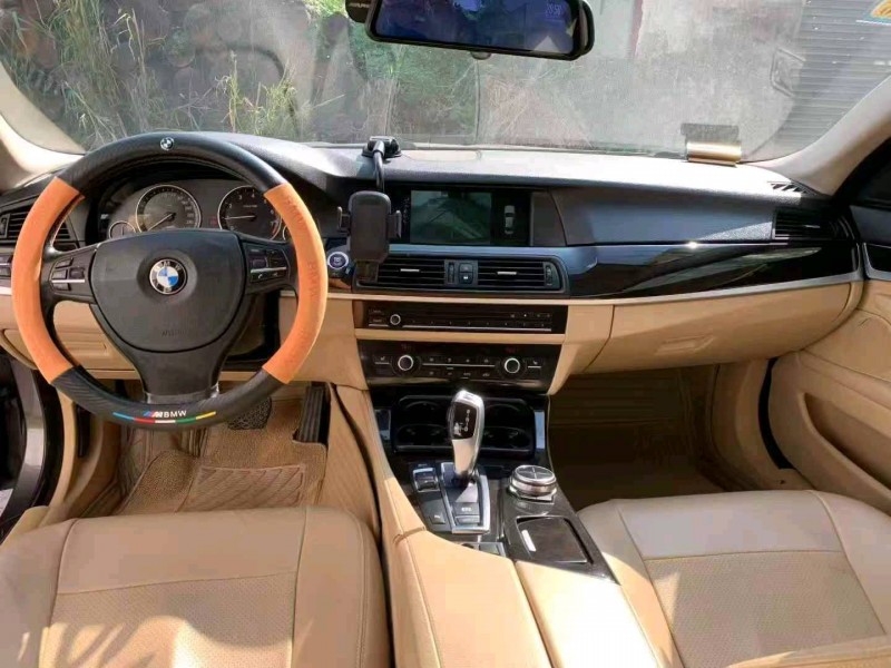 广州13年宝马5系4