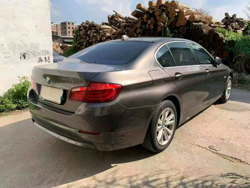 广州13年宝马5系9