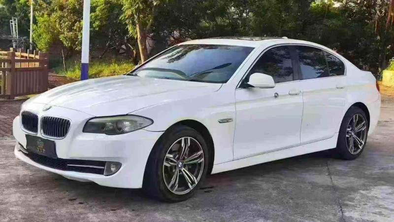 深圳13年宝马5系3