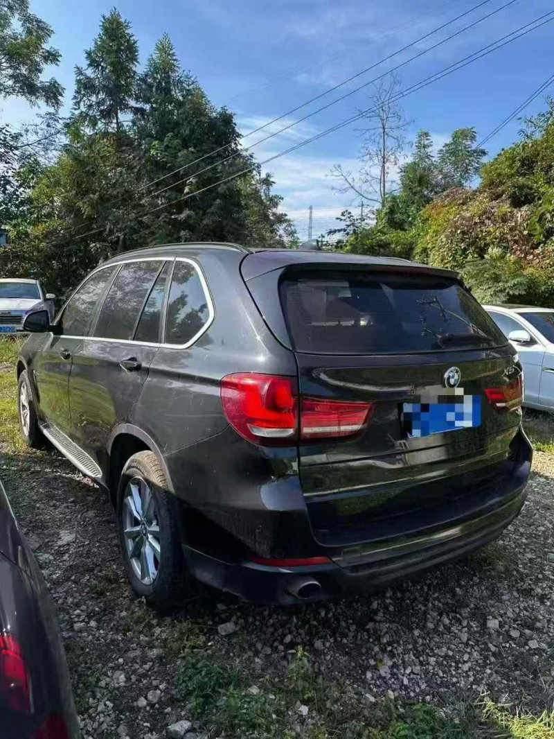 安顺15年宝马X59