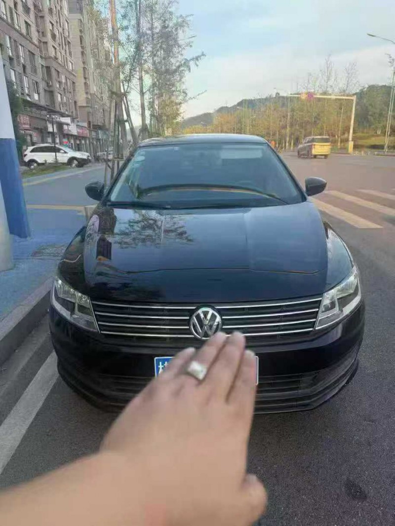 景德镇17年大众朗逸1