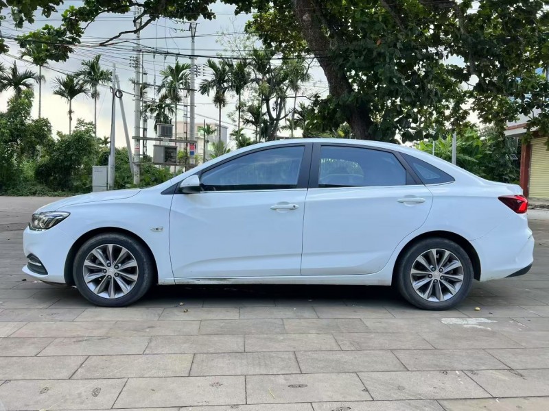 海口22年雪佛兰科鲁泽9