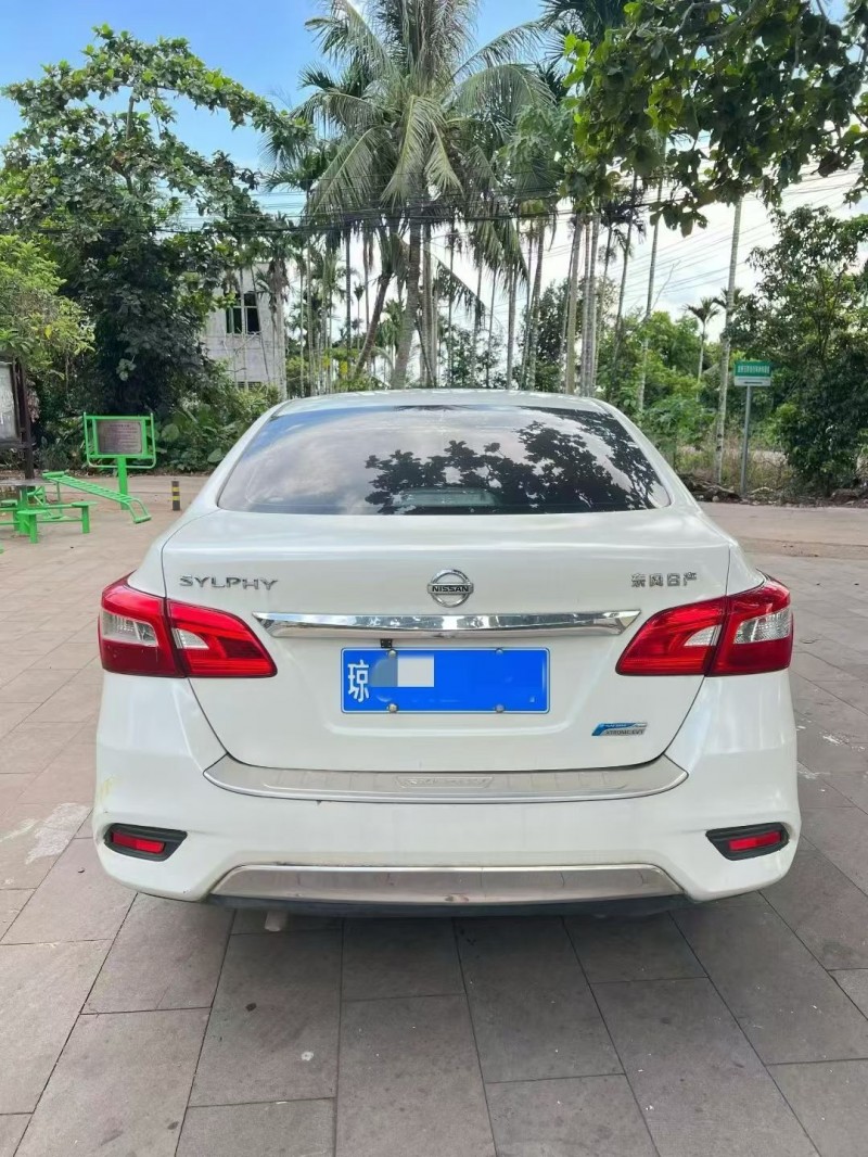 海口18年日产轩逸7