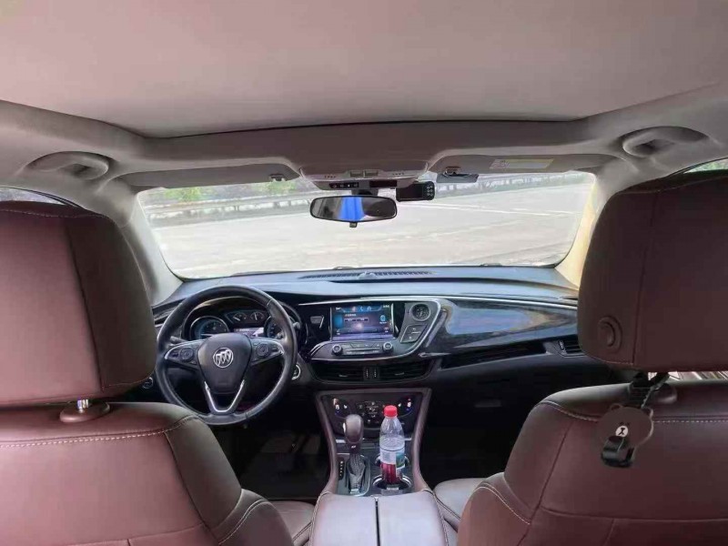 桂林15年别克昂科威4