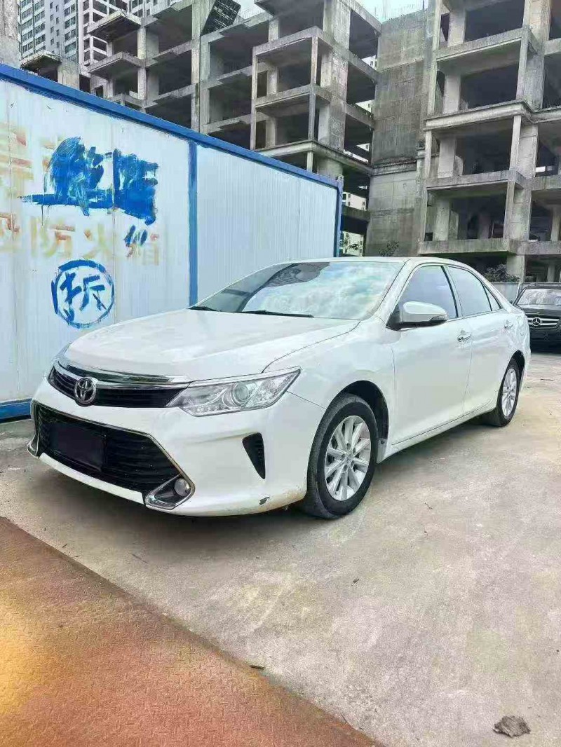 柳州17年丰田凯美瑞2