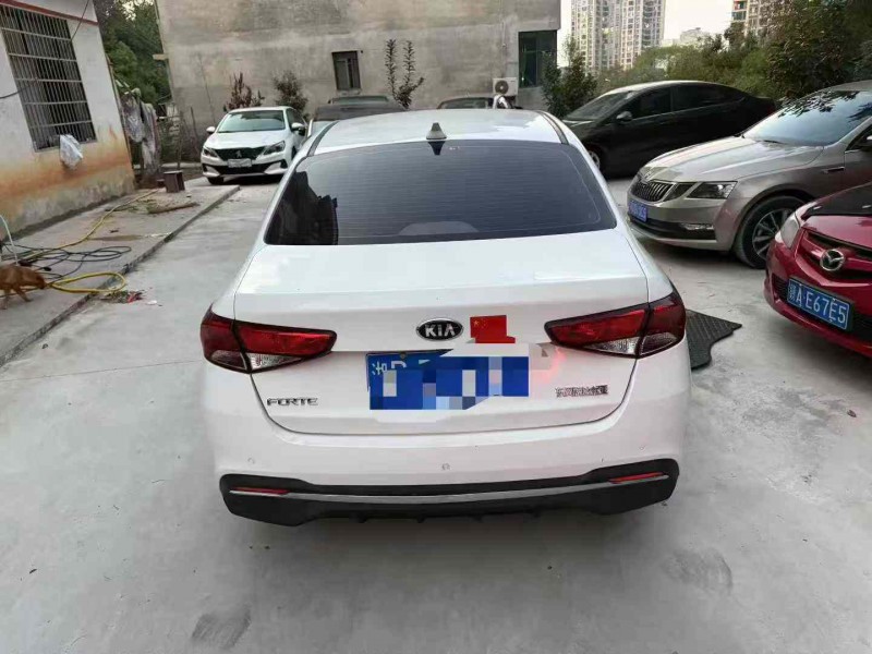 开封18年起亚福瑞迪2