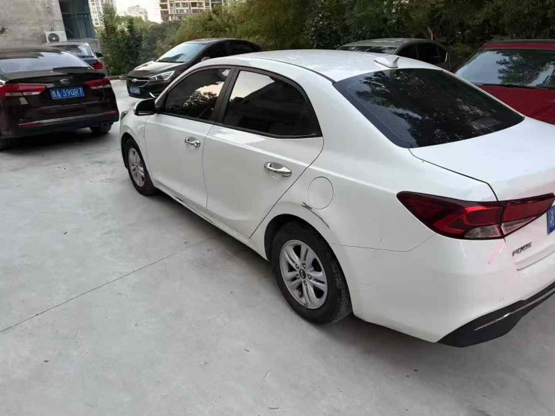 洛阳18年起亚福瑞迪4