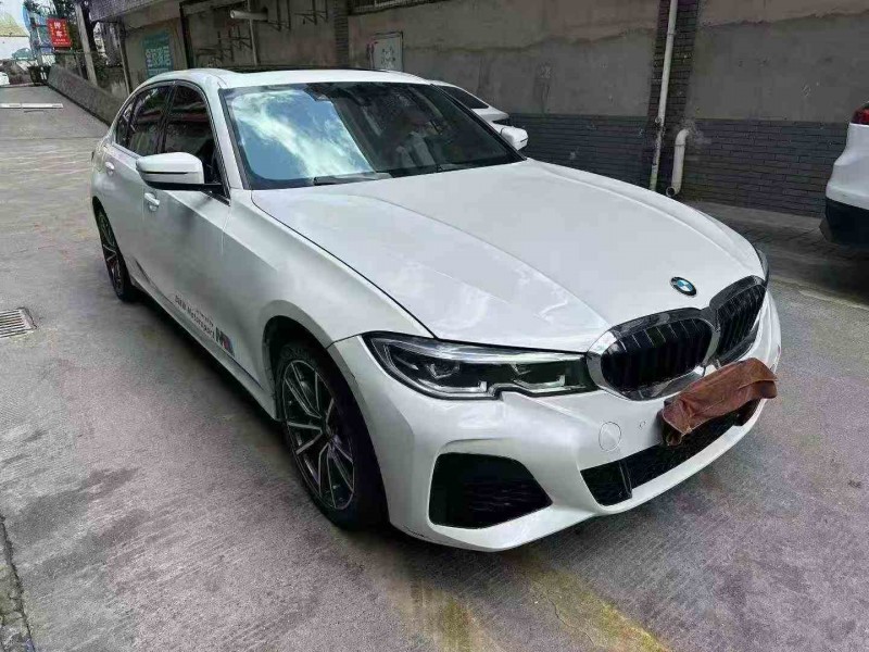 遵义21年宝马3系2