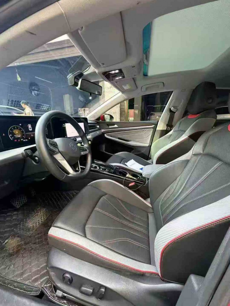 安顺23年大众凌渡4