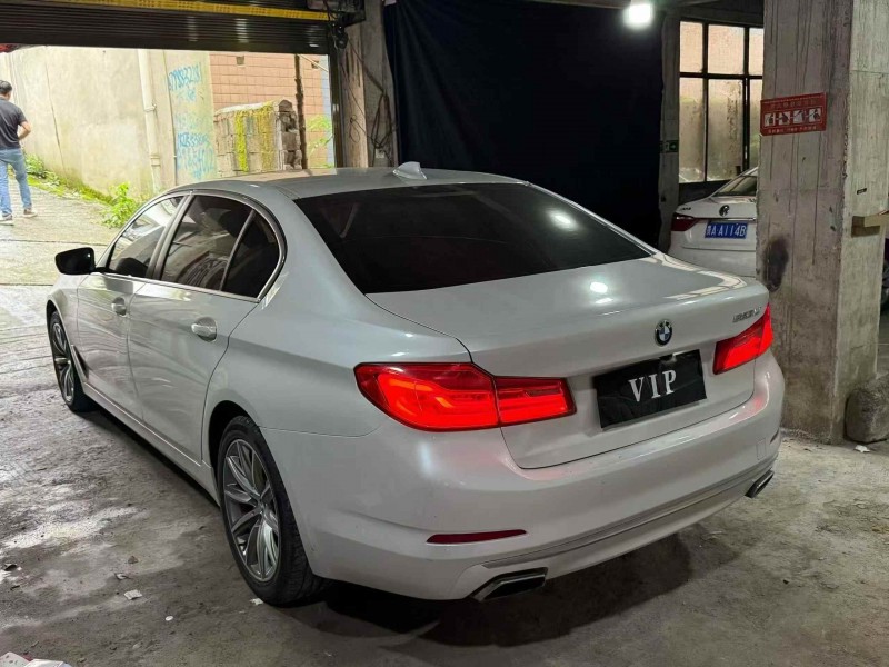 遵义18年宝马5系9