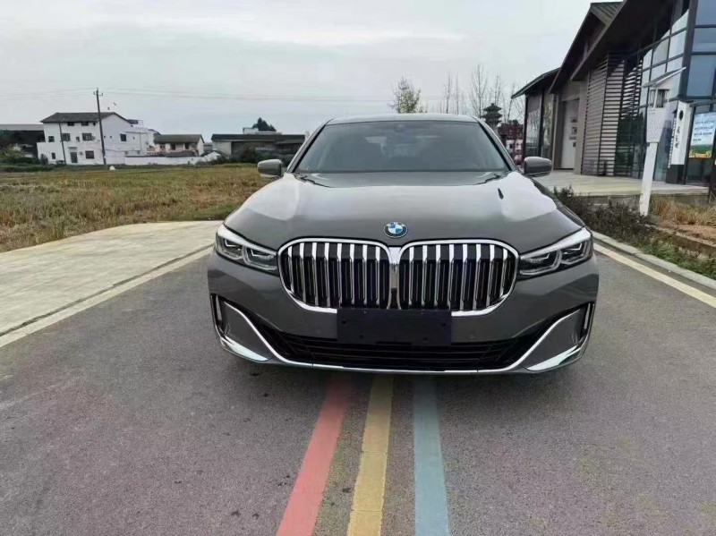 青岛20年宝马7系1