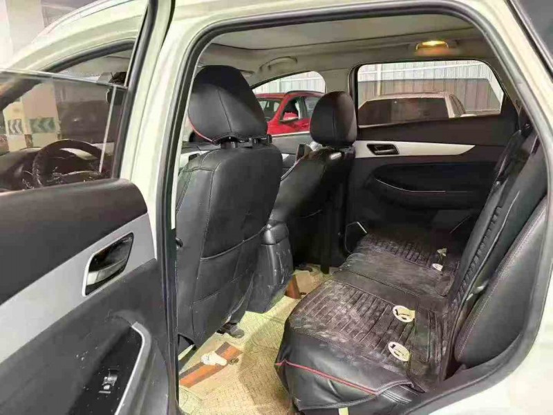 遵义18年北汽制造绅宝6