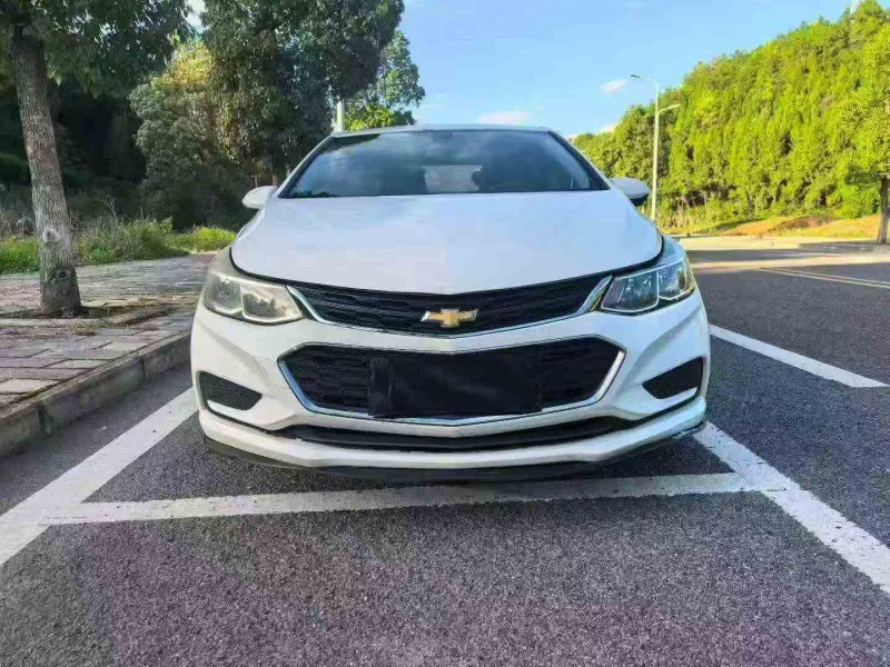 安顺18年雪佛兰科鲁泽1