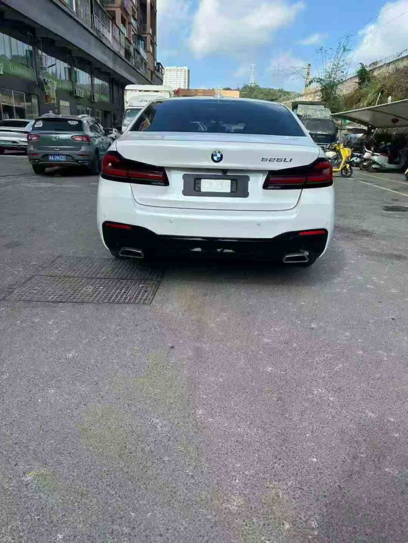 安顺20年宝马5系6