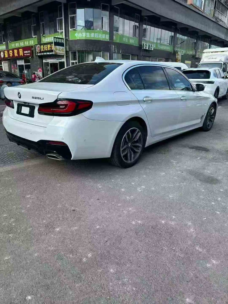 安顺20年宝马5系9