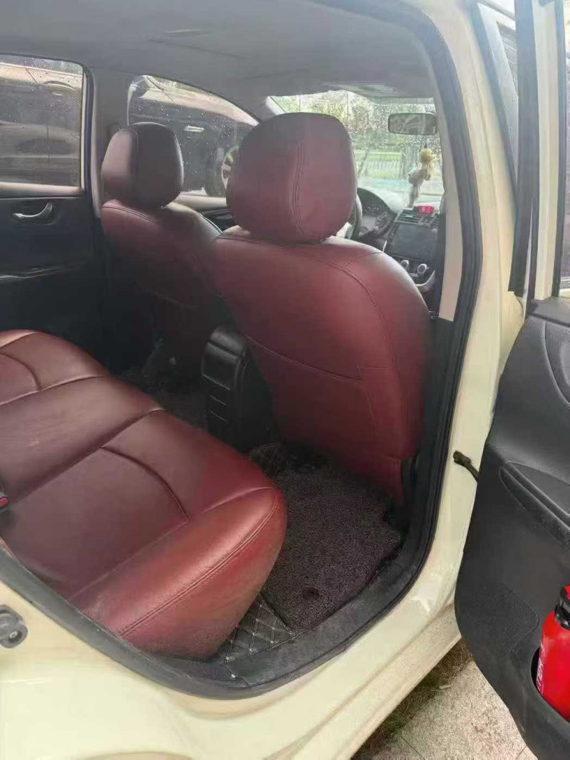 景德镇19年日产骐达8