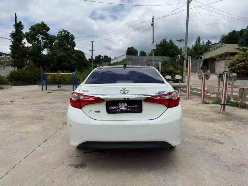 毕节15年丰田雷凌8