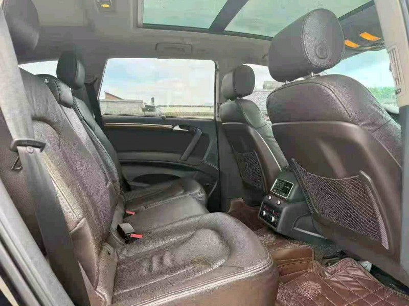 安顺14年奥迪Q75