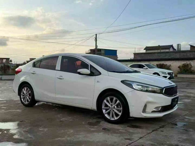 遵义19年起亚K33