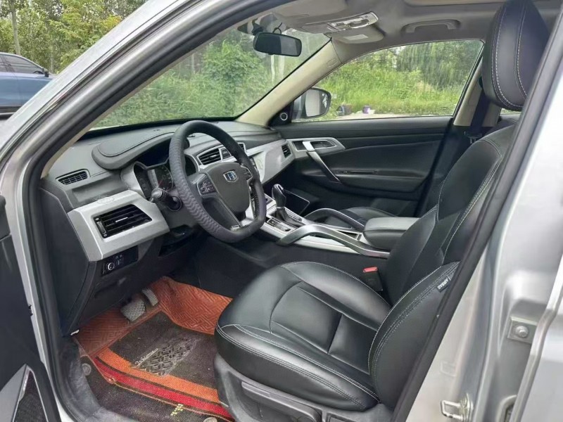 徐州17年吉利博越6