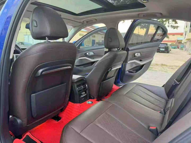 徐州21年宝马3系8