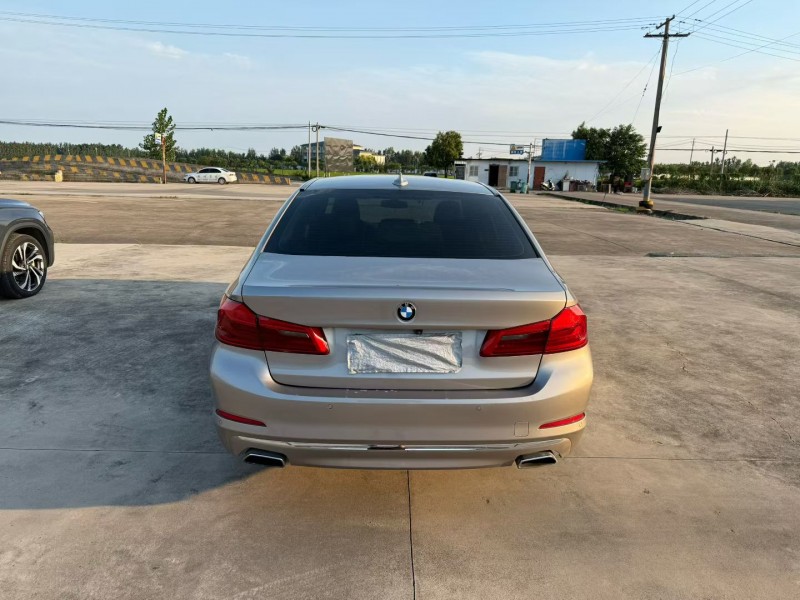 徐州19年宝马5系9