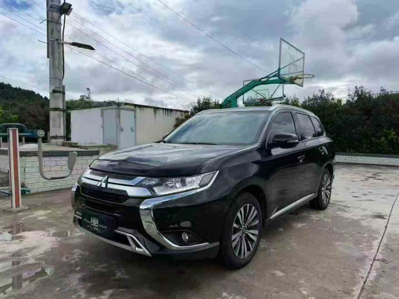 毕节22年三菱欧蓝德2