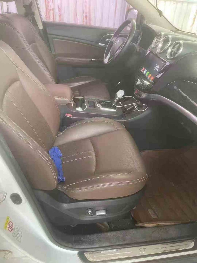 湛江17年比亚迪S74