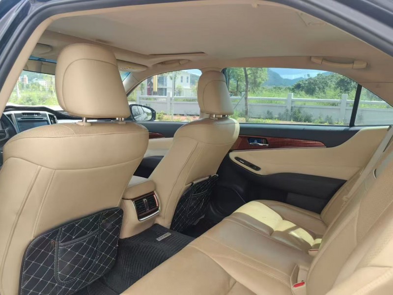 汕尾16年丰田皇冠4