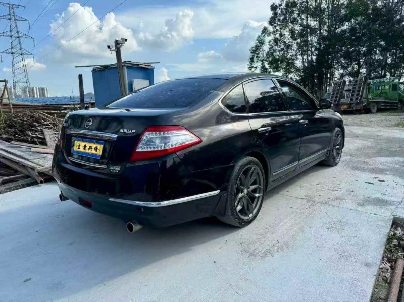 汕尾11年日产天籁5