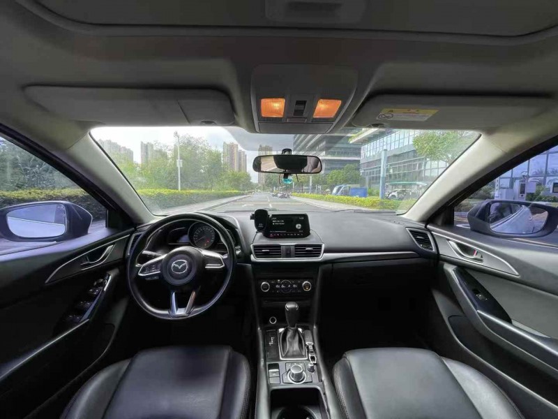 东莞17年马自达昂克赛拉4