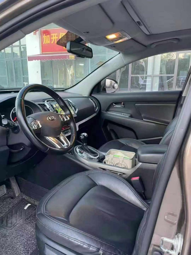 宿迁15年起亚智跑6