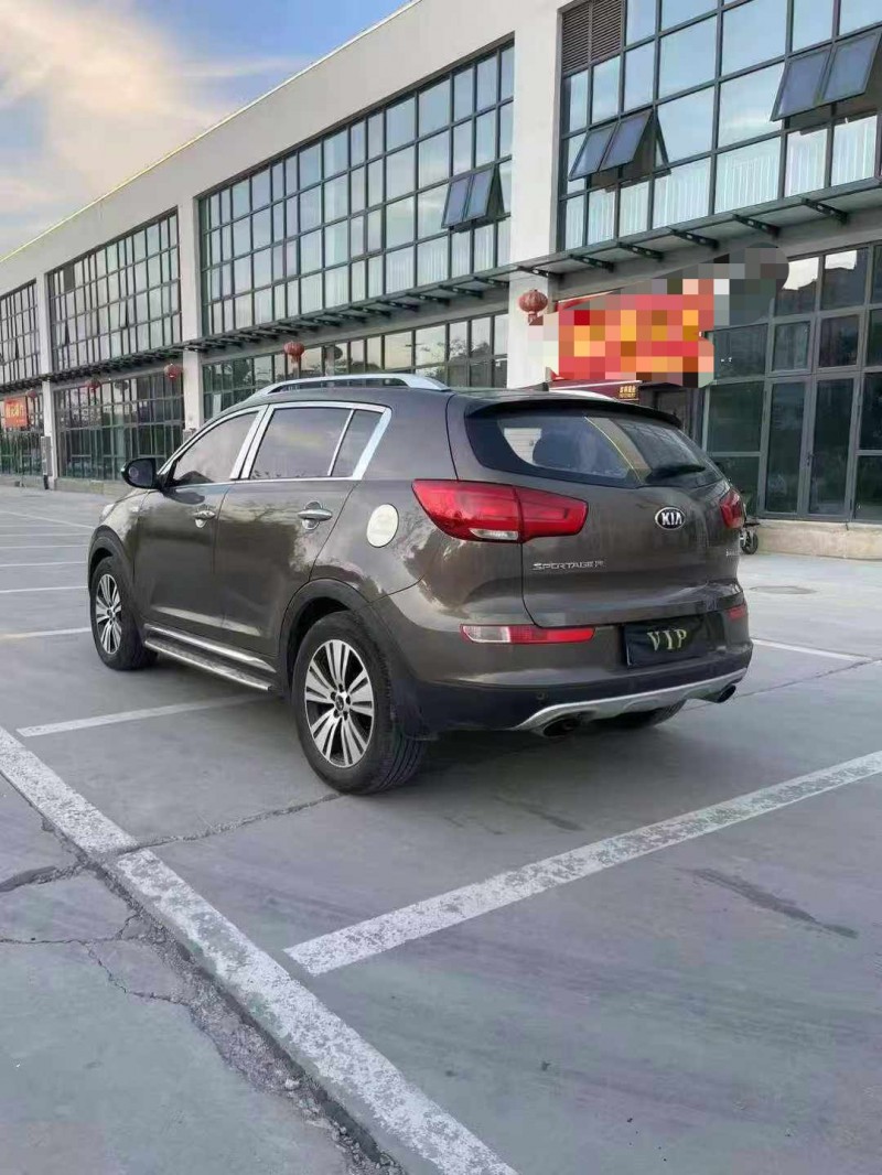 宿迁15年起亚智跑8