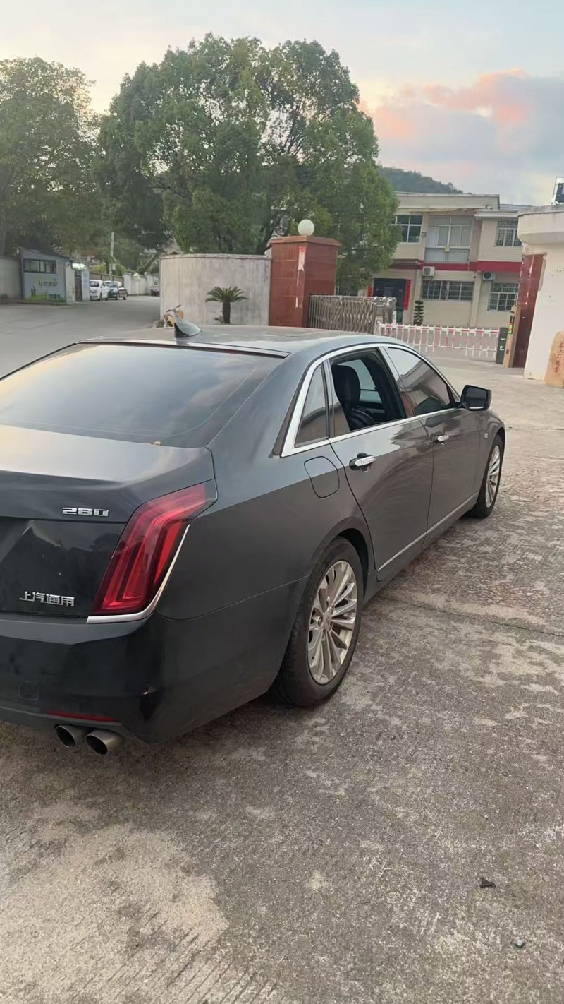 汕尾18年凯迪拉克CT65