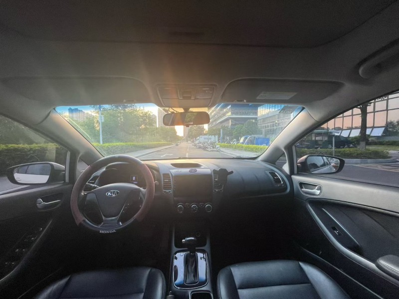 东莞17年起亚K35