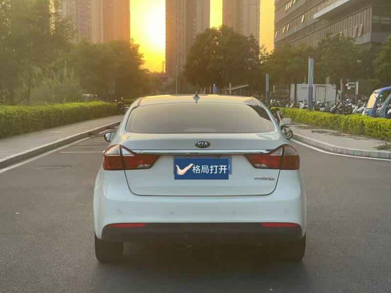 东莞17年起亚K39