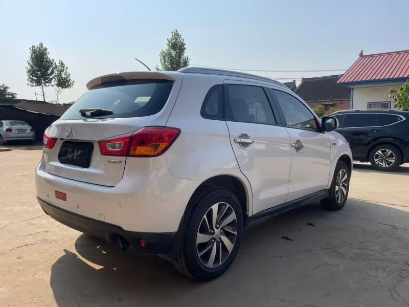 焦作19年三菱劲炫8