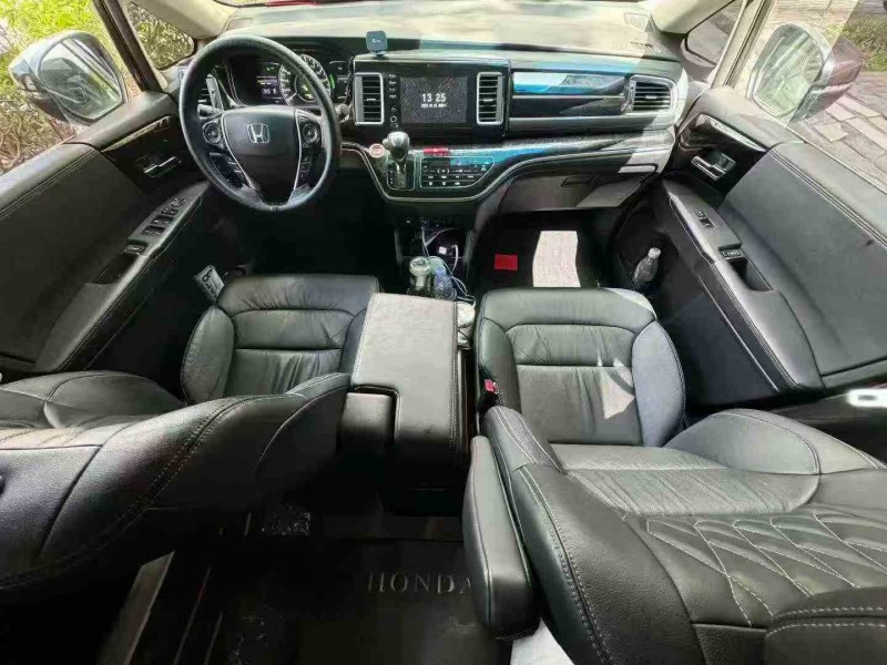 桂林19年本田艾力绅8