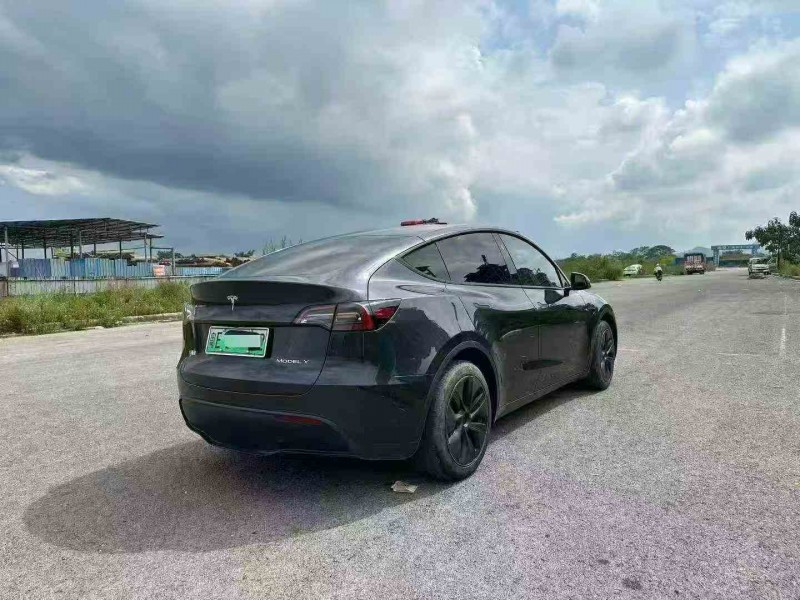 柳州24年特斯拉MODEL Y7