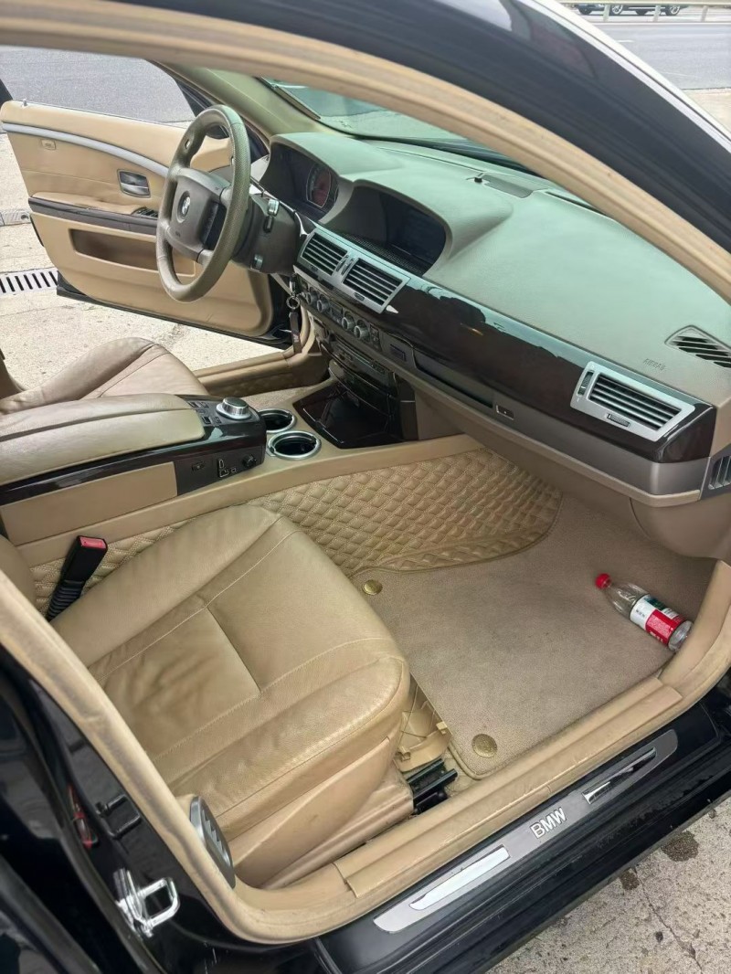 常州09年宝马7系6