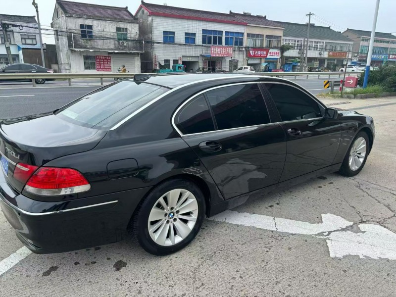常州09年宝马7系7