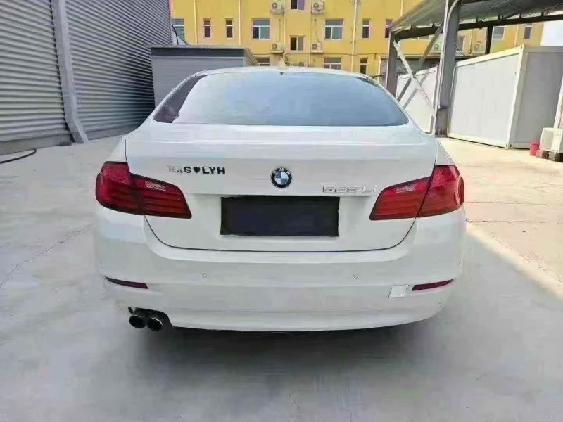 保定13年宝马5系9