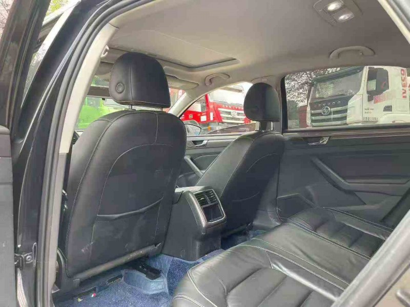 泸州17年大众帕萨特6